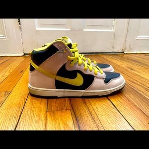 Nike SB Dunk High Miss Piggy Sz 12